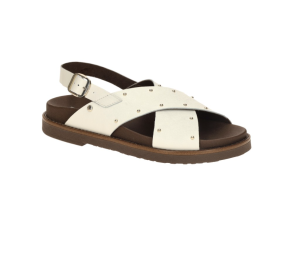 Sandalia de piel color nata, de tiras cruzadas en empeine y tira atras sujeta con hebilla.