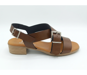 Sandalias piel becerro cuero hebilla